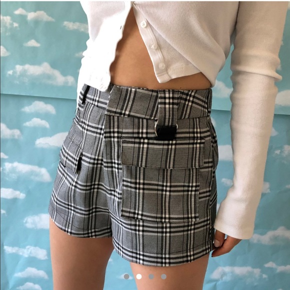 i.am.gia plaid cargo shorts - Picture 2 of 4